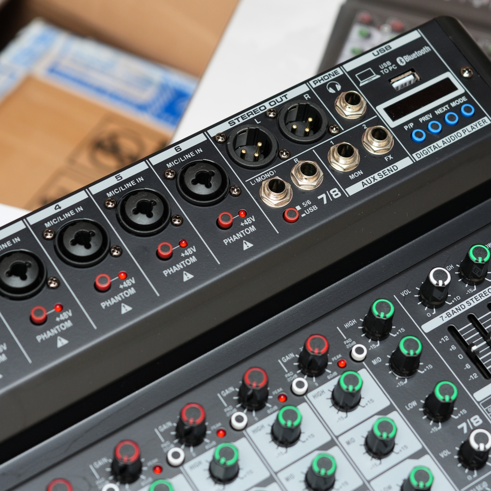 Consola Analoga Activa GROBER ADM-PWR8 | 8 Canales - Bluetooth-USB-Interfaz FX/ LINK 2X200W - Imagen 3